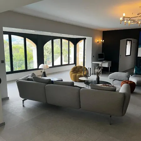 Familiale Avec Vue Imprenable Villa Saint-Raphael (Var)