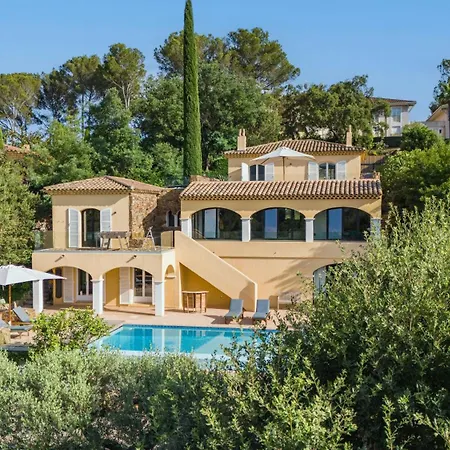 Familiale Avec Vue Imprenable * Saint-Raphael (Var)